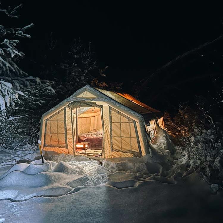 Igloo log shop cabin tent